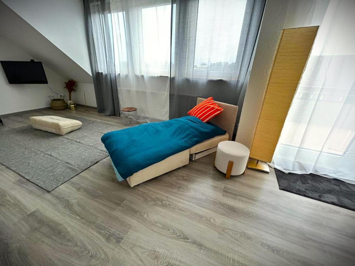 Gemuetliche 3 Zi & Garage Messe Apartment *