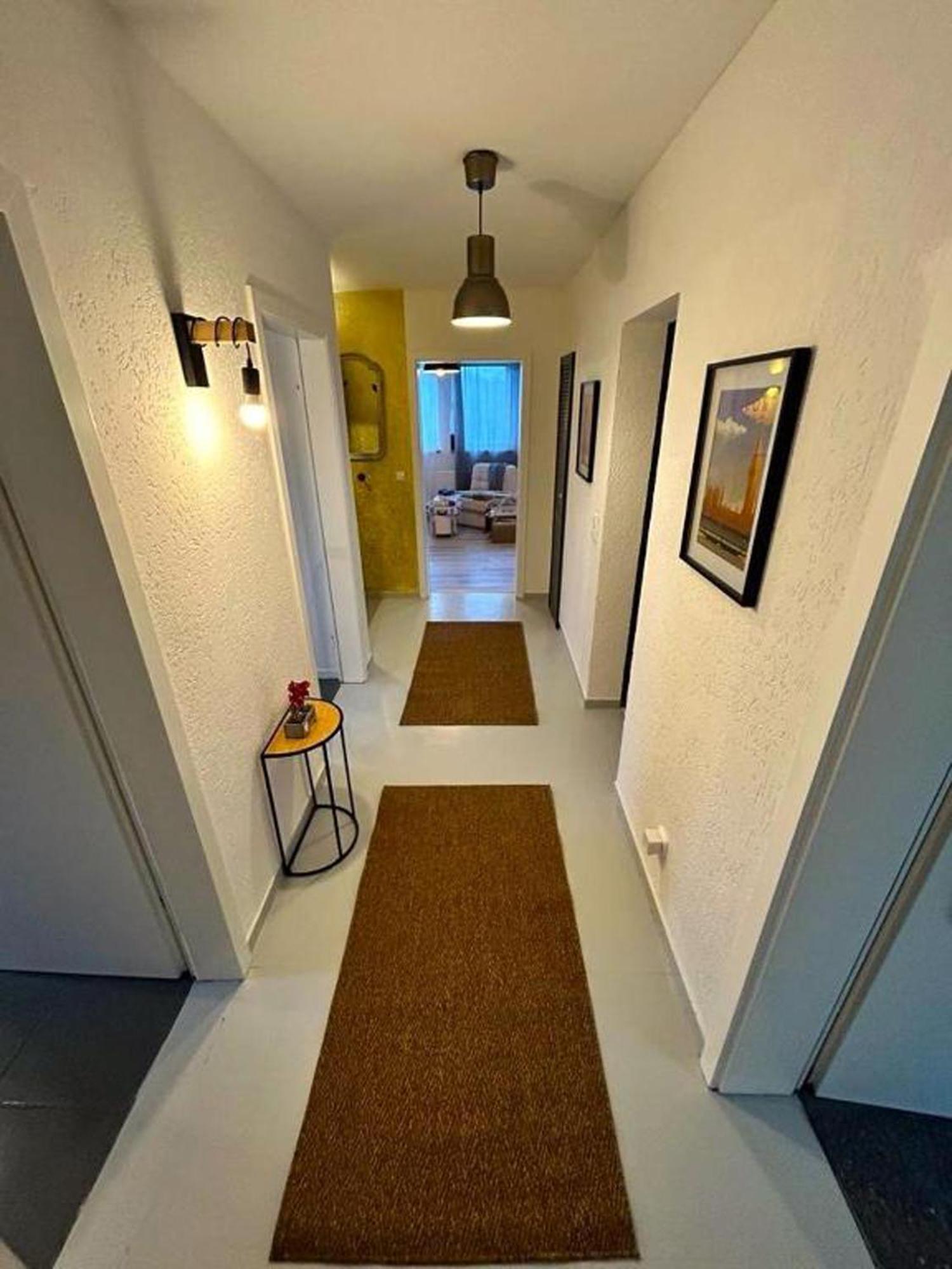 Gemuetliche 3 Zi & Garage Messe Apartament